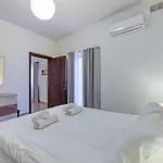 Bright,stylish 2bedroom In Village Centre * Kalkara