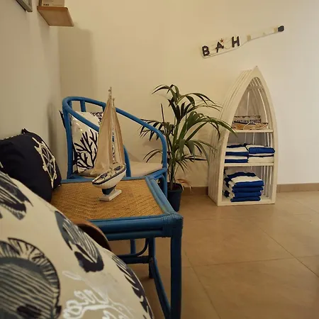 Apartment Bright,stylish 2bedroom In Village Centre *