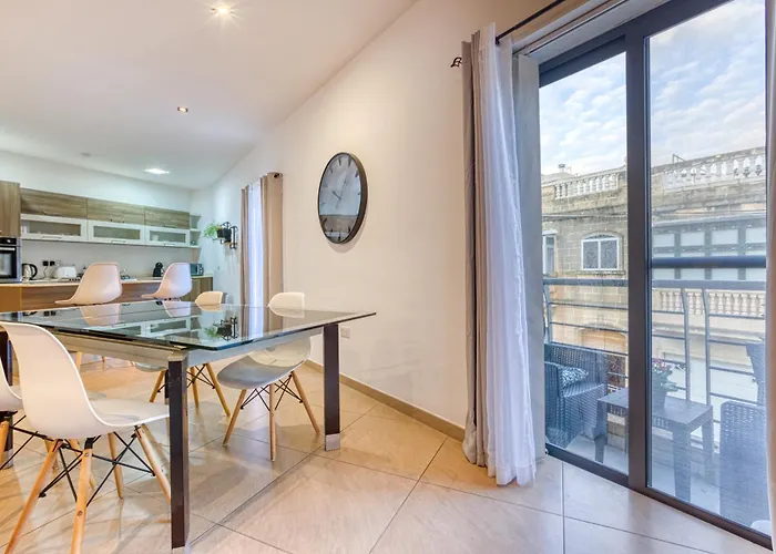 Lägenhet Bright,stylish 2bedroom In Village Centre Kalkara