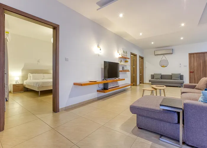 Lägenhet Bright,stylish 2bedroom In Village Centre *